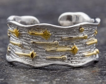 925 Silber Damenring mit goldenen Sternschnuppen  Verstellbarer Bandring offen  Modernes Design & himmlischer Schmuck mit Symbolkraft