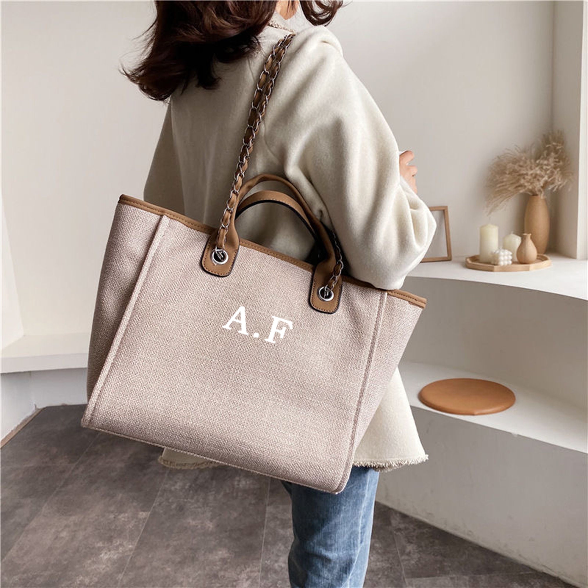 Personalized Monogram Tote Bag Customised Chain Handbag White
