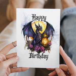 Afdrukbare paarse Goth verjaardagskaart Dragon Print middeleeuwse draak gotische verjaardag lantaarn bloemen gotische verjaardagscadeau Dragon Goth Art Print