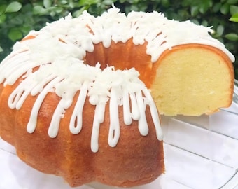 Classic Coconut Bunt cake