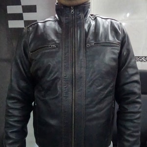 NOORI Herren Lederjacke | SCHWARZ Feste lässige Motorrad-Lederjacke | Stilvolle handgemachte Partyjacke | Western Wear Winterjacke | Geschenk