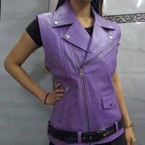 NOORI - Veste sans manches en cuir pour femme VIOLET clair | CHAUD ! Veste en cuir d'agneau pour femme | Veste clubbing fête western | Gilet en cuir pour fille de vache