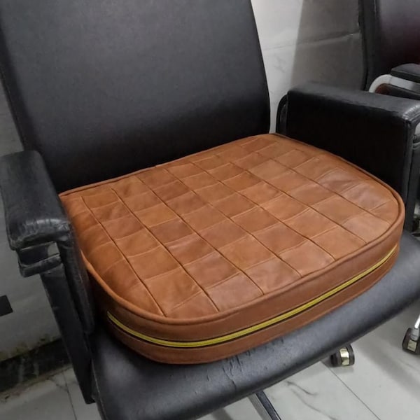 COJÍN DE ASIENTO estilo TOLIX 2" (5 cm) de espesor / Asiento de cuero de piel de cordero marrón tostado con inserto / Cojín de cuero tapizado / Cojín de piso hecho a mano