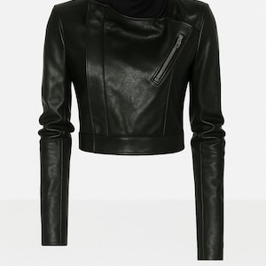 Blouson en cuir NOIR COURT pour femme fait main Noori | Veste de soirée style western | Col carré en duvet | Meilleur cadeau d'anniversaire pour elle |