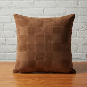 Funda de almohada cuadrada de patchwork de gamuza marrón / Cojín decorativo con aspecto de cuero auténtico / Cojín de sofá de estilo rústico moderno de granja