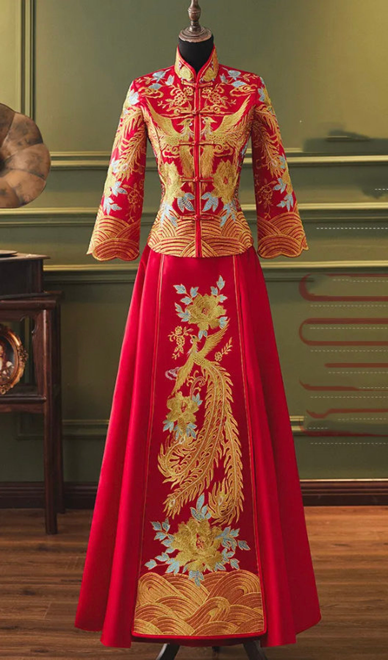 Chinese Embroidery Phoenix Bride Wedding Dress Elegant Cheongsam ...