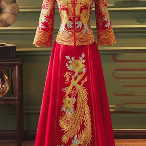 Chinese Embroidery Phoenix Bride Wedding Dress Elegant Cheongsam Mandarin Collar Exquisite Marriage Set