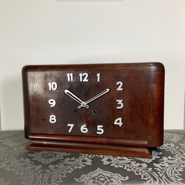 restored Art Deco mechanical mantel clock with chimes - 1920 - functional