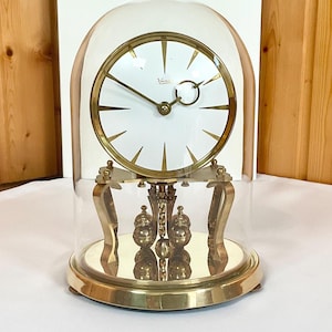 Orologio da anniversario tedesco restaurato in stile Art Déco con cupola in vetro - 1960 - con garanzia - perfettamente funzionante