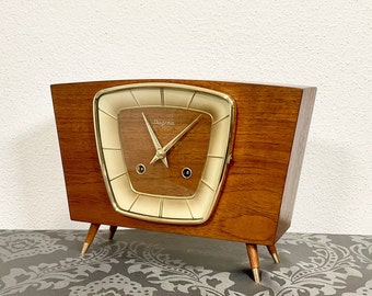 restored Dugena - Hermle Mid Century mantel clock with chimes - 1960 - functional