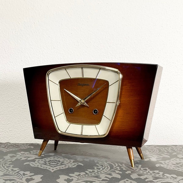 restored Dugena - Hermle Mid Century mantel clock with chimes - 1960 - functional