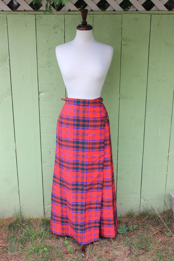 Vintage woman's floor length wool plaid kilt skirt/pl… - Gem