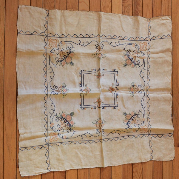 Embroidered vintage table cloth/dresser scarf/crotchet edging/vintage linen/32x35 inches/square/Estate sale find