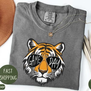 Tigers With Game Day Glasses Game Day Mascot, Football Tshirt, Football Mom Tshirt, Cute Game Day Tshirt, Mascot Tshirt, Unisex Cut Tshirt