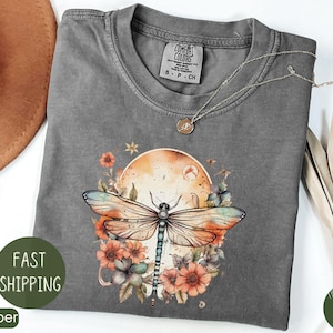 Womens Dragonfly Floral Tshirt,boho Dragonfly Tee,nature Lover Shirt,garden Lover Gift,cottagecore Tshirt,botanical Shirt,womens Graphic Tee