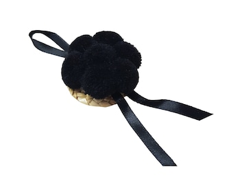 Black Forest Bollenhut decoration black