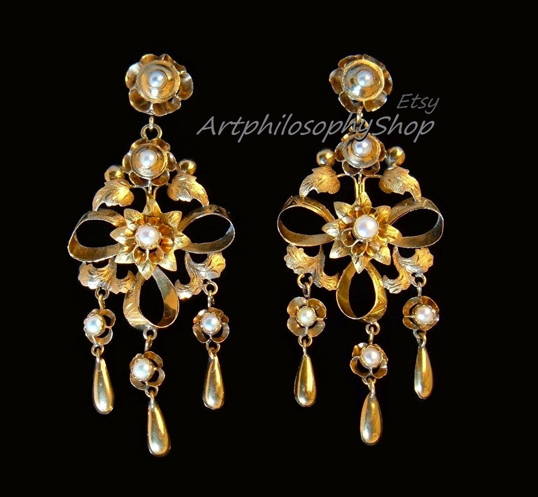 C.1830 Antique 18k Gold Genuine Pearls Long Girandole Chandelier Dangle