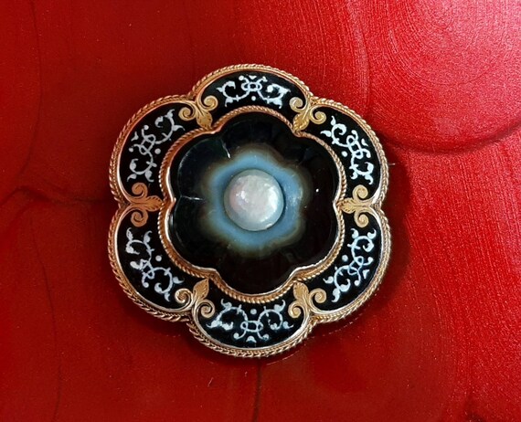 Antique Victorian Carved Banded Agate 18 Karat Go… - image 2