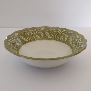 Vintage Royal Staffordshire Victoria Ironstone J & G Meakin Green White Serving Bowl/Vintage Green Ironstone Transferware Dishware Bowl
