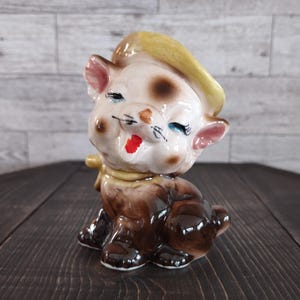 Vintage Mid Century Porcelain Ceramic Anthropomorphic Kitty Cat Figurine With Hat/Vintage Kitschy Kitten Cowboy Figurine/Vintage Home Decor