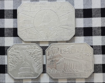 Vintage Mid Century USA Washington DC Souvenir Silver Foil Graduating Trivets Set 3/Retro Memorabilia Trivets/Vintage Patriotic Kitchenware