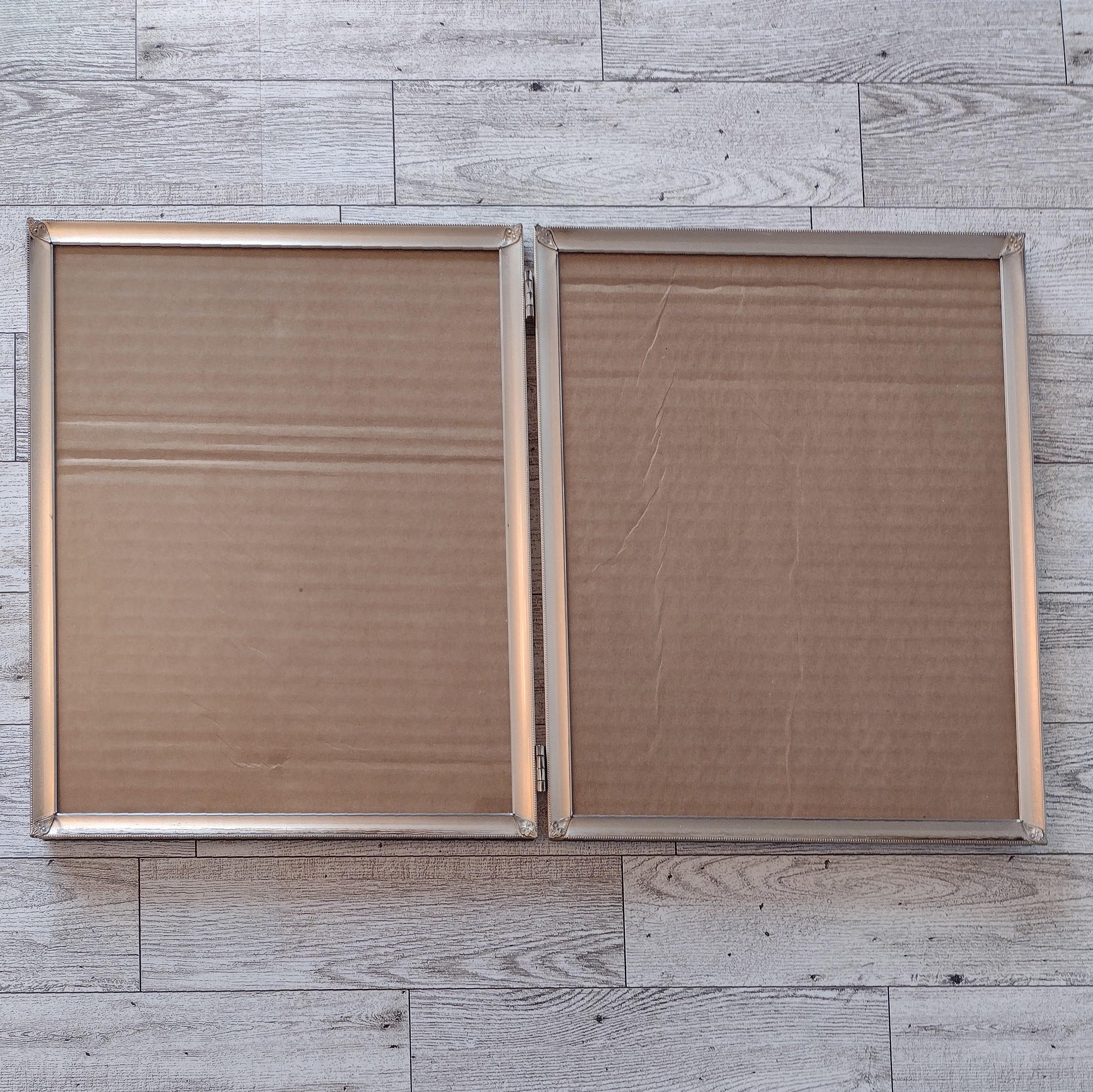 Vintage Soft Gold Metal Double Bi-Fold Hinged Frame 8 x 10 Tabletop And Wall Display/Vintage Gold Metal Double Frame/Vintage Home Wall Décor