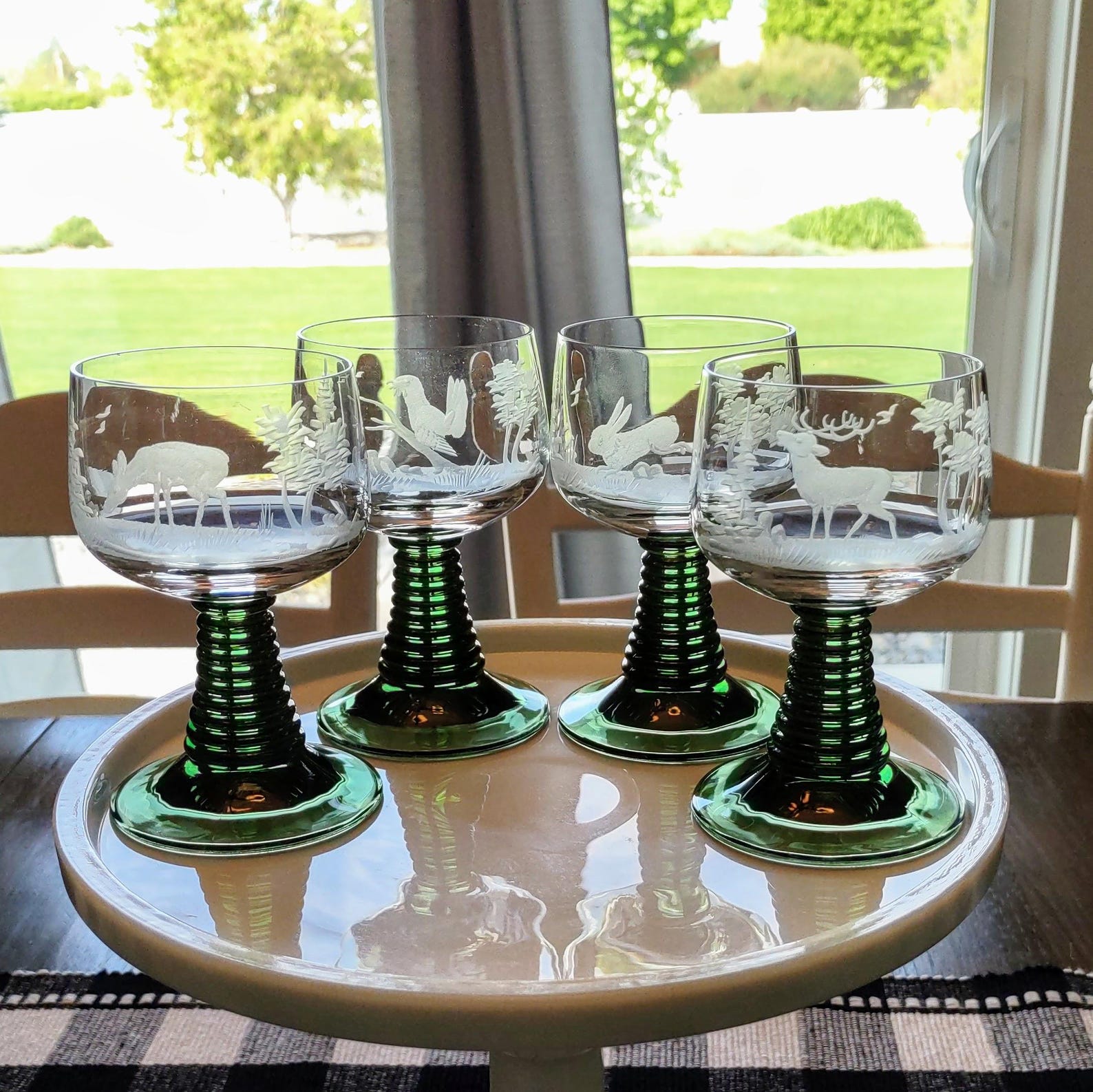 Vintage Emerald Green Stemmed Etched Clear Roemer Glasses Deer Elk Rabbit Bird Set Of 4/Vintage Wildlife Roemer Glasses/Vintage Glassware