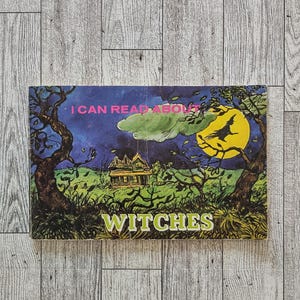 Vintage 1975 Troll Associates &quot;I Can Read About Witches&quot; Paperback Book CONDITION/Vintage Halloween Witches Storybook/Vintage 1970 Ephemera