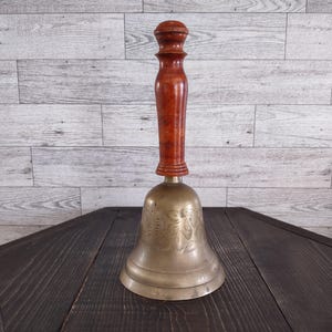 Vintage Aged Brass Etched Bell With Wood Handle/Vintage Decorative Brass School Dinner Bell Wooden Handle/Vintage Brass Bell Home Decor