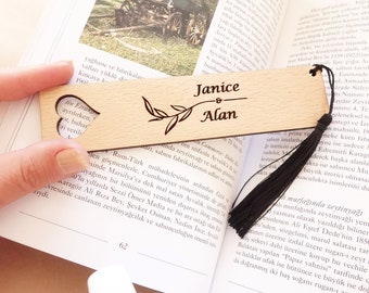 Bookmarks Wedding Favors, Bookmarks For Guests in Bulk, Personalized Wood Bookmarks, Custom Bookmarks With Tassels
