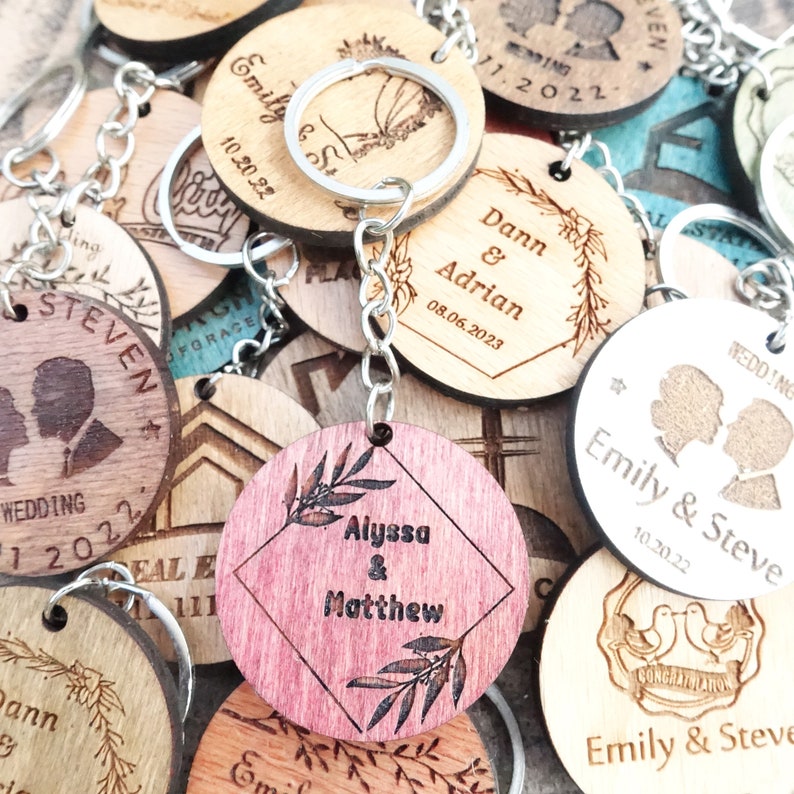 100 Piece Wedding Keychain Favors Personalized Keychain Etsy