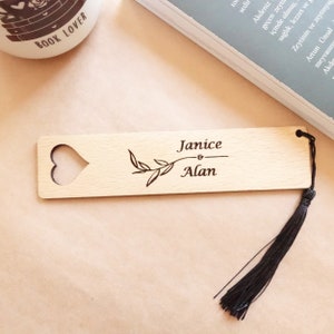 Wooden Bookmark Favors For Guests - Bulk Ornaments -  Christmas Gifts Personalized - Bookmark Teacher Gifts