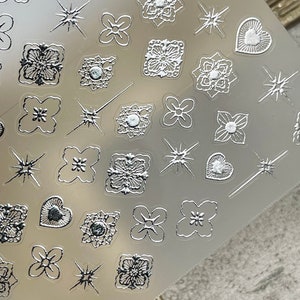 Glänzender Gold / Silber Boho-Stil Aufkleber, Hologramm-Kreuz-Stern-Entwurf, Nagel-Glamour-Kunst-Aufkleber, selbstklebend