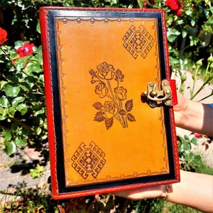 Handmade Real Leather Book Cover Notebook Cover B5 Padfolio Rose Pattern Book Case Vintage Gift For Book Lovers Leather Journal Refillable