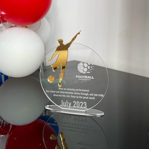 Personalisierte gravierte Trophäe, mit Spiegel Acryl Star Football Award, personalisierte Auszeichnung