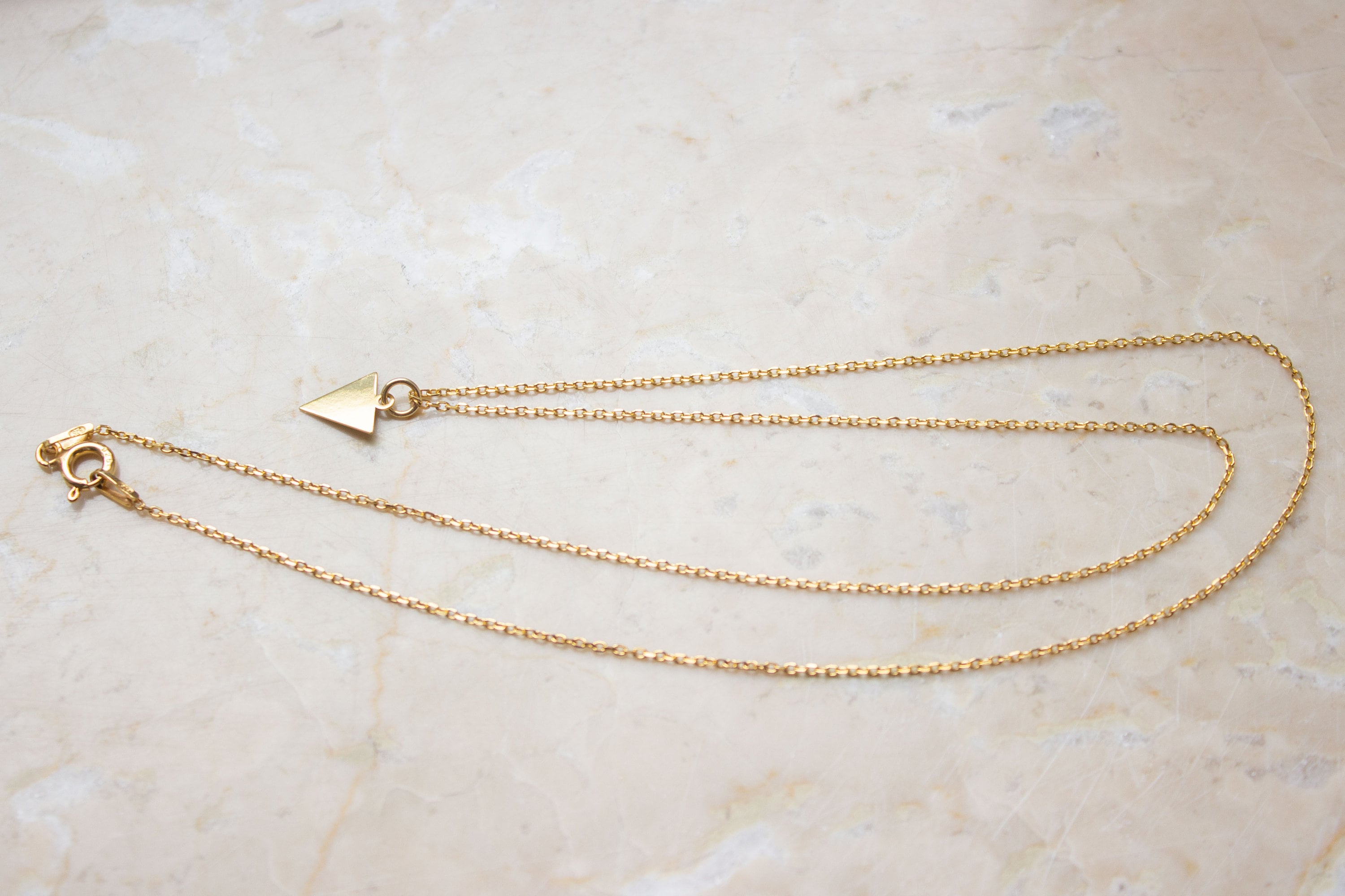 Collana Pendant In Argento 925 Con Triangolo Martellato - Corona Sun Jewelry, Gioiello Amore