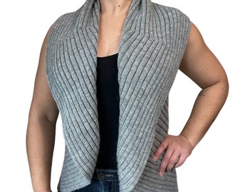 Cardigan en tricot pour femme, taille moyenne, gris, laine d'alpaga, ouvert, fait main au Pérou