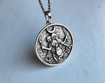 Hecate Goddess-medaillonketting: 925 sterlingzilveren Griekse sieraden