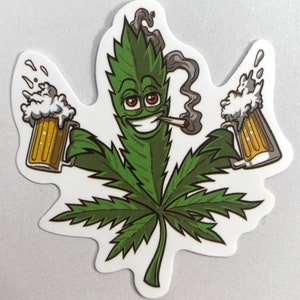 Aufkleber von Cannabisblatt Rauchen & Halten von Bieren