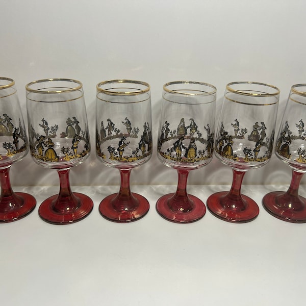 Rares années 1940 Boho flashed dye Liquor/ Sherry verres avec un design décoratif de couple dansant français. Lot de 6