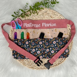 Tablier de maîtresse / Tablier atsem / Tablier multipoches / Cadeau de fin d'année maîtresse / Tablier maternelle / Cadeau maitresse