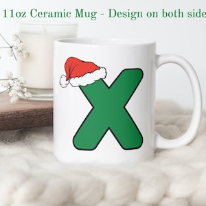 Caneca com letra 'X' de Natal, caneca com a primeira inicial, caneca com letra, caneca de café com monograma, caneca com chapéu de Papai Noel, presentes abaixo de 30, caneca de presente de Natal especializada