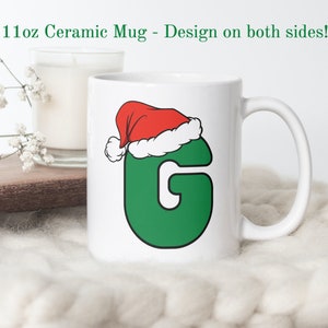 Caneca com letra 'G' de Natal, caneca com a primeira inicial, caneca com letra, caneca de café com monograma, caneca com chapéu de Papai Noel, presentes abaixo de 30, caneca de presente de Natal especializada