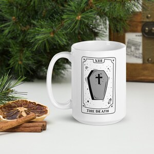 Tasse de tarot de la mort, tasse de café carte de tarot, tasse de café carte Oracle, tasse de café Cottagecore, tasse en céramique blanche brillante, cadeau livraison gratuite