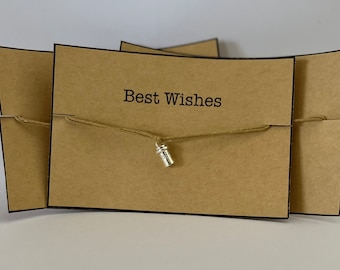 Regalo pequeño Regalo pequeño Pulsera de cordón doble de algodón encerado de arpillera Taza de café plateada Encanto de metal Tarjeta de mejores deseos Unisex Niños y adultos.