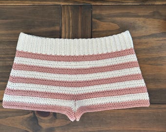 Short d'été au crochet