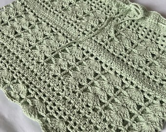 Jupe d'été vert sauge en crochet