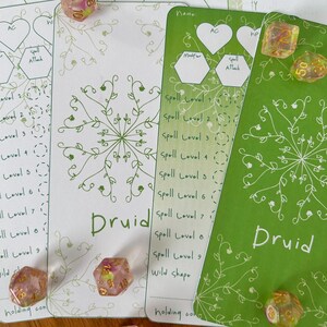 DND Druid spell tracker bookmarks, printable Dungeons and Dragons 5e spell slot tracker | 4 different styles for your Druid character