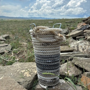 Vase en corde