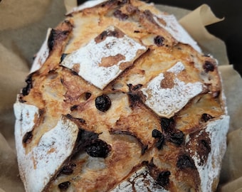 Raisin Walnut Sourdough